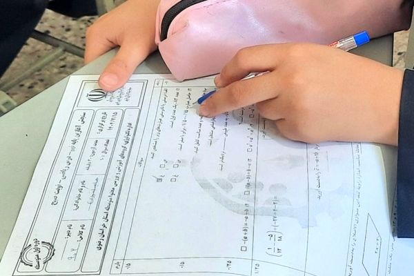 آزمون سنجش آغازین در دبیرستان دخترانه فیاض