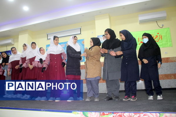 جشن دانش‌آموزان مدارس استثنایی شهرستان بوشهر به‌مناسبت میلاد حضرت زهرا (س) و روز مادر