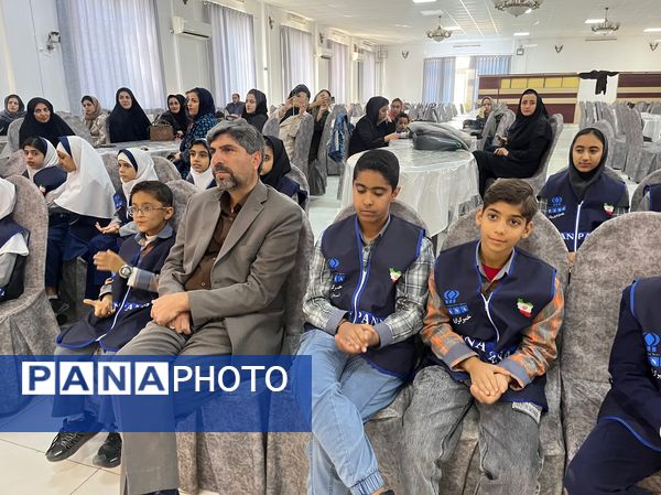 همایش تجلیل از دانش‌آموز خبرنگاران شهرستان آباده