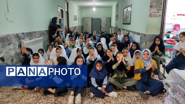 جشن روز معلم در مدرسه شهید احمد خاقانی شیروان