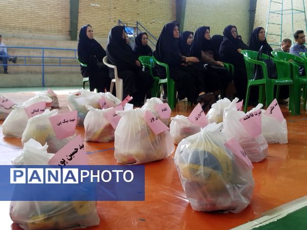 اعزام کاروان تجهیزات ورزشی - بهداشتی مهر بانشاط به مدارس فاروج 