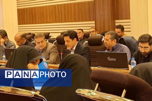 شانزدهمین گردهمایی افق تربیت با محوریت تبیین سیاسیت های ساماندهی منابع انسانی