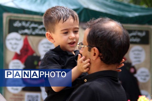 حضور باشکوه جاماندگان اربعین حسینی در شهر ری