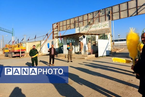 سفر دانش‌آموزان دختر ناحیه۶ مشهد به راهیان نور