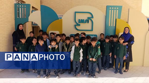 بازدید دانشآموزان دبستان پسرانه حضرت جوادالائمه (ع) از مرکز استاندارد یزد