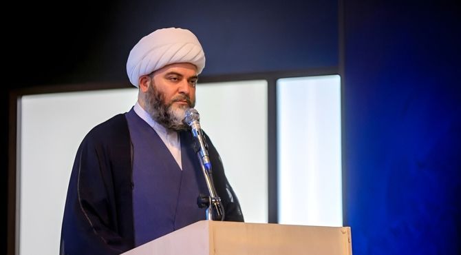  مدرسه ساختن بسیار مهم است، ولی تربیت نسل جدید از ساختن مدرسه مهم‌تر است