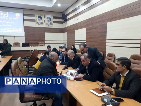 ملاقات مردمی و دیدار چهره به چهره سرپرست فرمانداری شهرستان سملقان با مردم