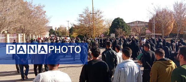 مراسم تشییع شهدای گمنام در دانشگاه آزاد تاکستان جلوه‌ای از همبستگی دانشگاهیان