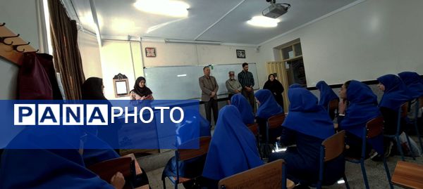 آغاز سال تحصیلی با یاد شهدا در مدرسه شاهد شهیده مهین حبیبی