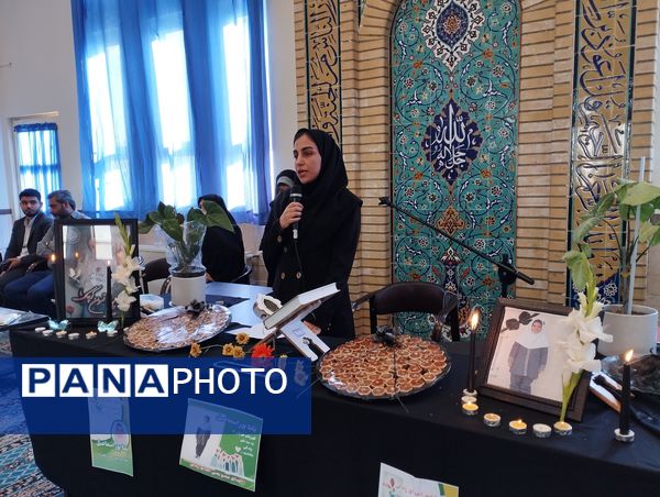 مراسم تقدیر از اهدا عضو دانش‌آموزی جان آفرین