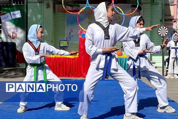 المپیاد درون مدرسهای در مدارس بهارستان دو