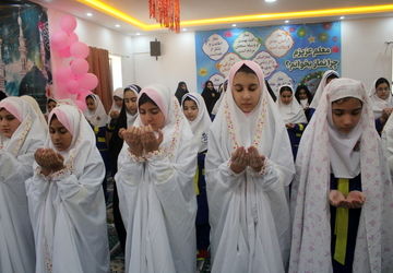 6000 مترمربع فرش سجاده در مدارس استان بوشهر توزیع شد