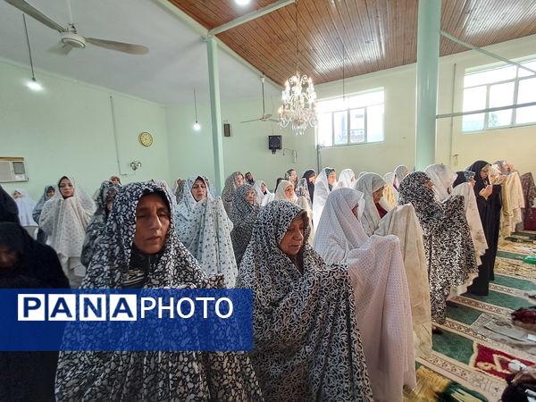 اقامه نماز عید سعید فطر در مسجد جامع جمنان قائمشهر