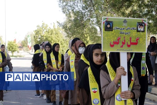 ششمین اردوی تمشک هرمزگان در اردوگاه سرخون بندرعباس