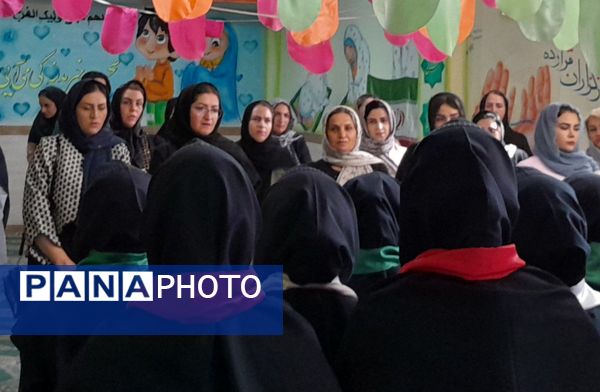 برگزاری جلسه انتخابات انجمن اولیاء و مربیان در دبستان مریم بهارستان دو