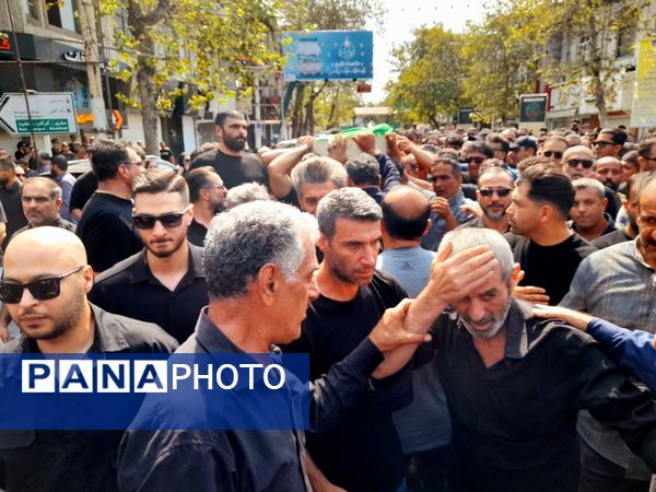 مراسم وداع مردم قهرمان پرور با پیکر پاک جاسم دلاوری در قائمشهر