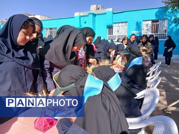 انتخابات شورای دانش آموزی در دبیرستان فاطمیه 