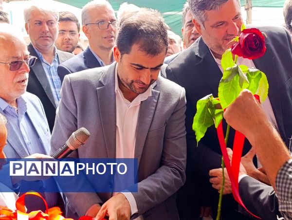 خیرین مدرسه ساز، سازندگان آینده ایران