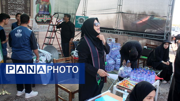 برپایی  موکب سازمان دانش‌آموزی در کرمان