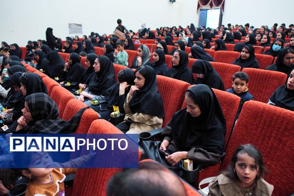 دانشجو؛ پرچم‌دار امید، آگاهی و حرکت به سوی پیشرفت