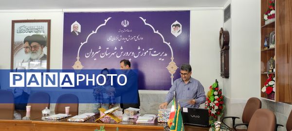 تجلیل از برگزیدگان رشته‌های قصه‌گویی قرآنی و سرودهای دهه شصت در شیروان