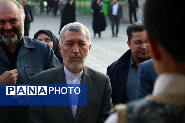  دانش‌آموزان با «انشای مهر» همراه شدند 