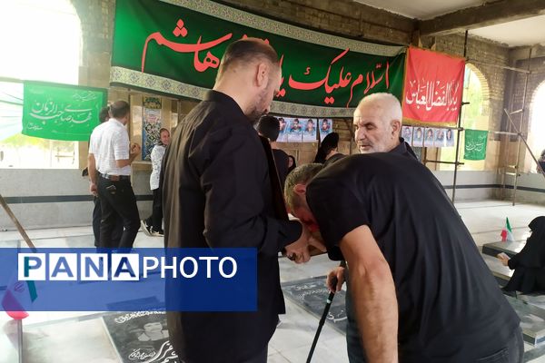 ندای لبیک یا حسین در روز عاشورا 
