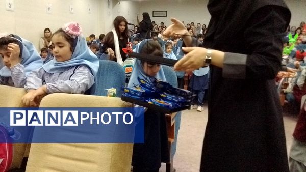 برگزاری جشن غنچه‌ها در سالن ارشاد شهرستان سملقان