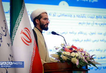 آماده‌سازی بسته‌های تربیت و یادگیری و راهنمای عمل برنامه درسی برای دوره‌های ابتدایی و متوسطه در سال تحصیلی جدید / ارائه بسته ویژه تربیت و یادگیری «جنگ تحمیلی 12 روزه» به دانش‌آموزان 