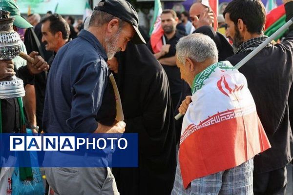تشییع باشکوه پیکر شهدای اقتدار با حضور دانش‌آموزان رباط کریم در تهران