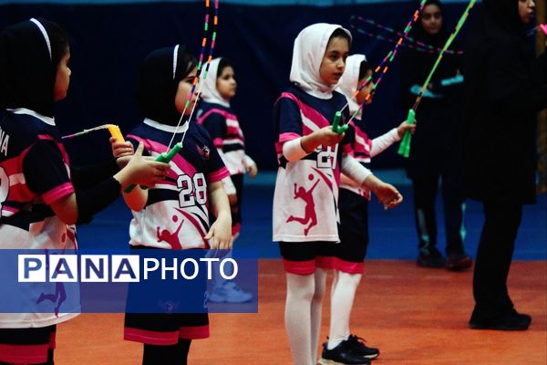 دوره توانمندسازی طرح مهارت‌آموزی آموزگاران ابتدایی شهرستان ورامین