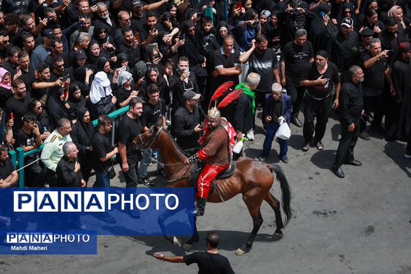 خیمه‌سوزان ظهر عاشورا در چهارراه گلوبندک تهران