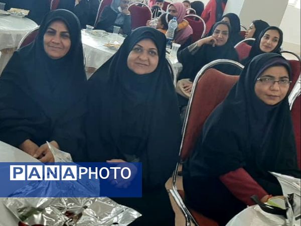 مراسم بزرگداشت روز معلم در میناب 