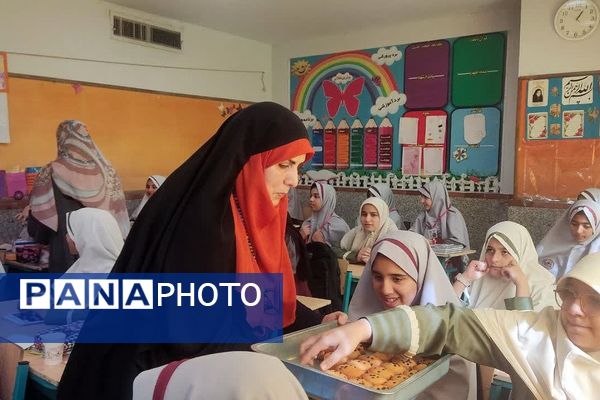 برگزاری جشن روز دانش‌آموز در مدارس ناحیه دو شهرری 