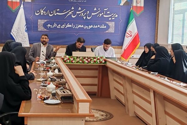 شورای دانش‌آموزی فرصتی طلایی برای کشف استعداد دانش‌آموزان است