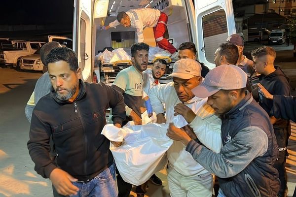بمباران منازل مسکونی در نوار غزه؛ ۲۱ نفر شهید شدند