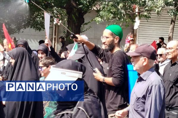 اربعین است و جهان یکسره هیأت شده است