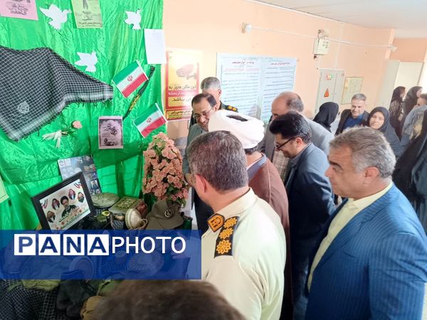 مراسم گرامیداشت هفته دفاع مقدس و آغاز سال تحصیلی جدید، در مدارس شهرستان چرداول 