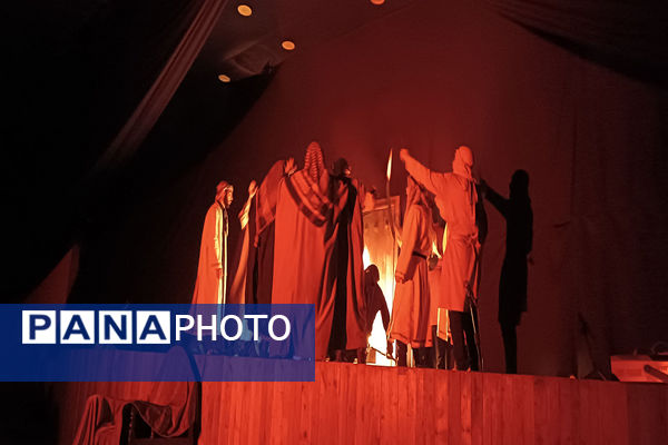 جلوه‌ای از غربت فاطمی در آیینه هنر، حرم امامزاده جعفر بن موسی الکاظم(ع)