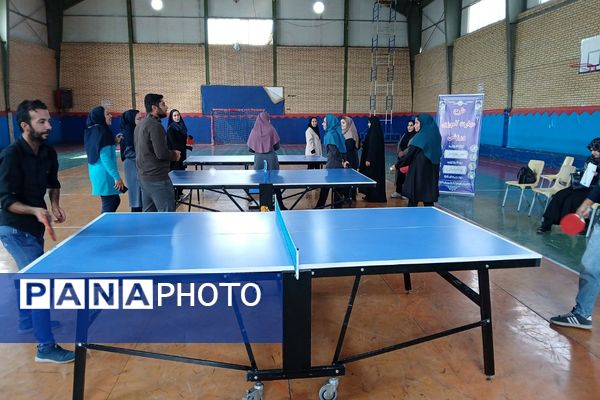 کارگاه تنیس روی میز برای آموزگاران؛ گامی برای اجرای دقیق طرح مهارت آموزی