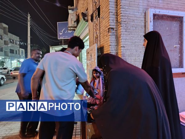 موکب دلدادگی در حاجی‌آباد عطر شهادت امام رضا (ع) در مسجد جامع پیچید