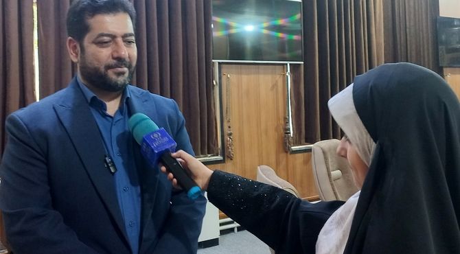 مراسم تقدیر از زحمات رئیس اسبق اردوگاه شهید بهشتی اصفهان