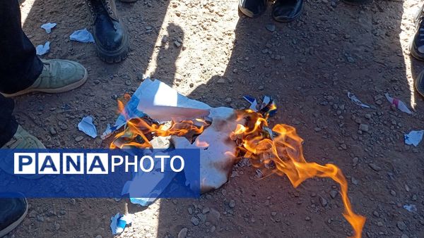 گرامیداشت سیزده آبان در دبیرستان مادرمهربان خلیل آباد