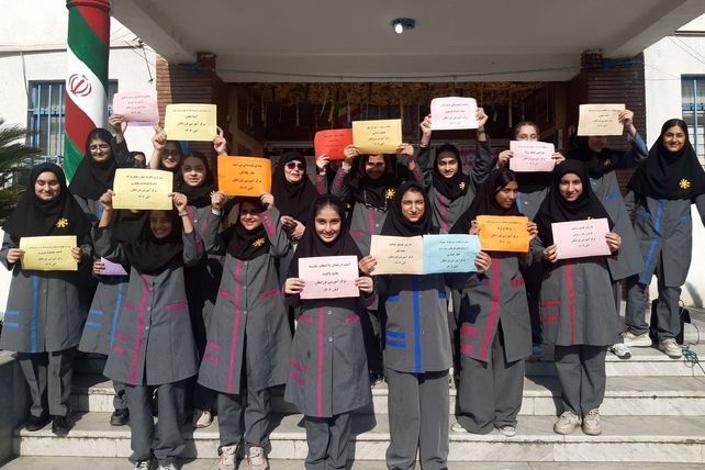 برگزاری انتخابات شورای دانش‌آموزی در دبیرستان فرزانگان قائمشهر