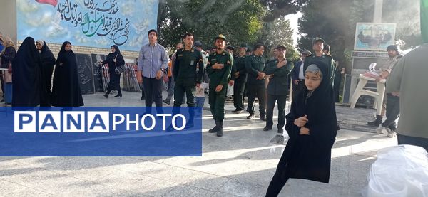 مراسم یادواره شهدای نیشابور درجوار آرامگاه فضل بن شاذان