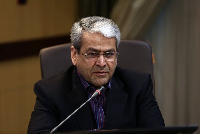 دولت، مصوبه‌ای درخصوص افزایش قیمت بنزین نداشته است