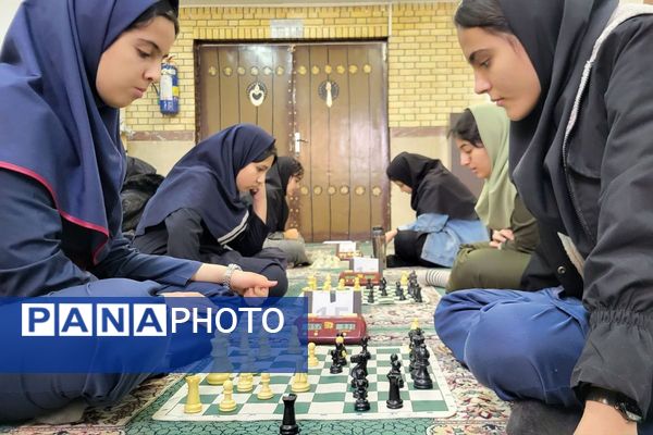 اختتامیه مسابقات شطرنج دختران بهارستان دو