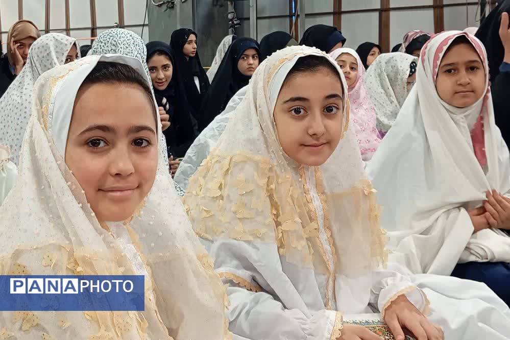اقامه نماز جمعه در مصلی بزرگ نسیم شهر