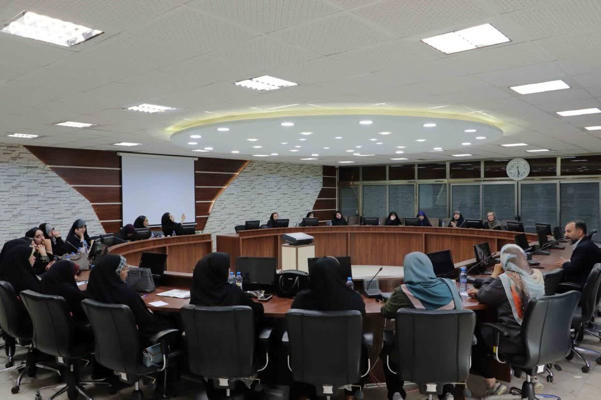 اتحاد بانوان خبرنگار تبریز برای پشتیبانی رسانهای از حافظان امنیت