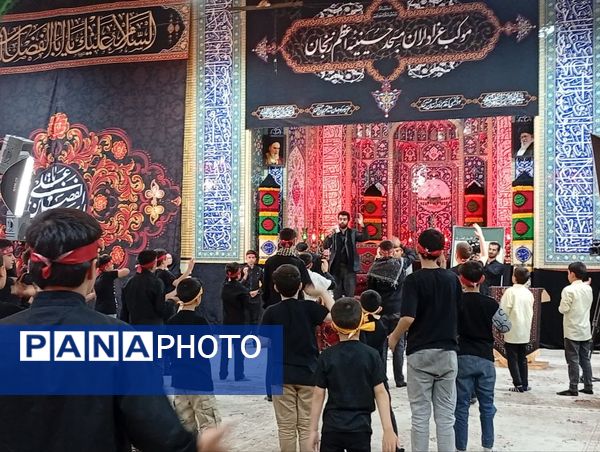 سوگواره «احلی من العسل» در حسینیه اعظم زنجان 